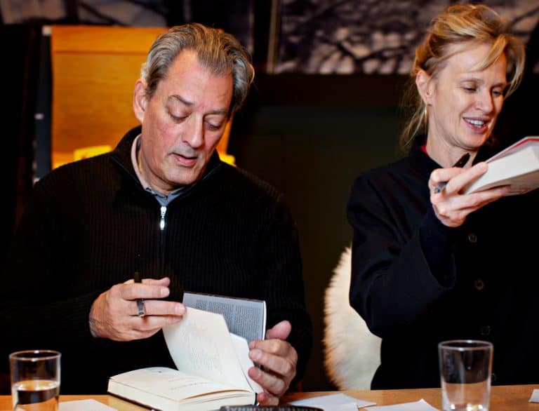 Siri Hustvedt skriver bok om Paul Auster