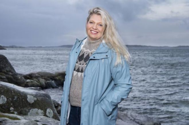 ”Att få ge ut Smögenserien på nytt efter 10 år är en dröm som blir sann. Jag är så lycklig över det nya samarbetet med Bokfabriken och Johanna Rydergren”, säger Anna Ihrén. Foto: AnnalisaFoto.